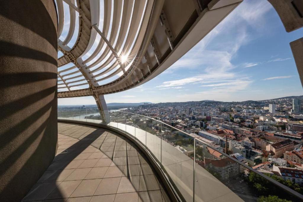 Sky-Park Flat&Parking Lejlighed Bratislava Eksteriør billede